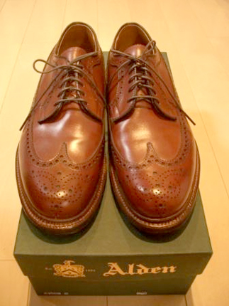 Alden　ロングウィングチップ　Walnut Brown