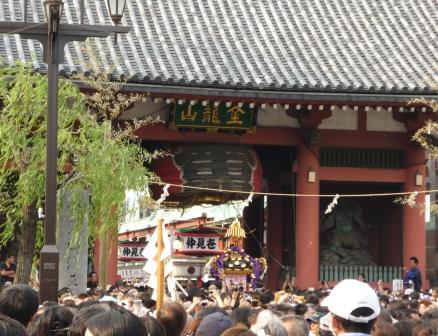 雷門　三社祭　お神輿