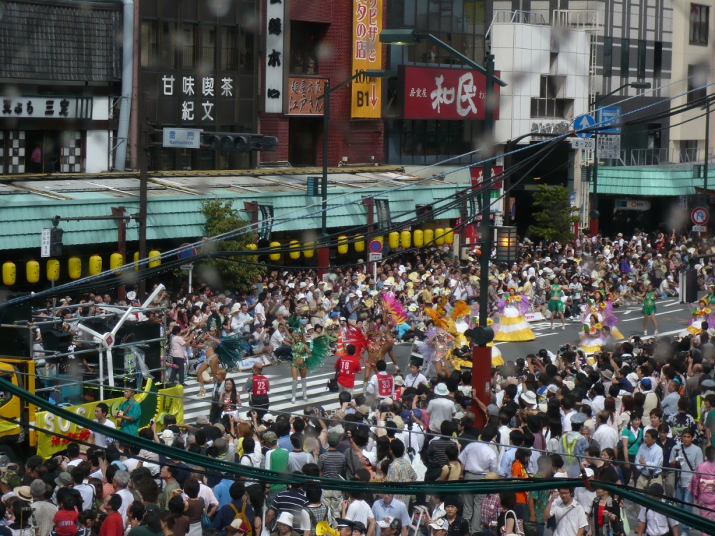 浅草サンバカーニバル　夏　イベント